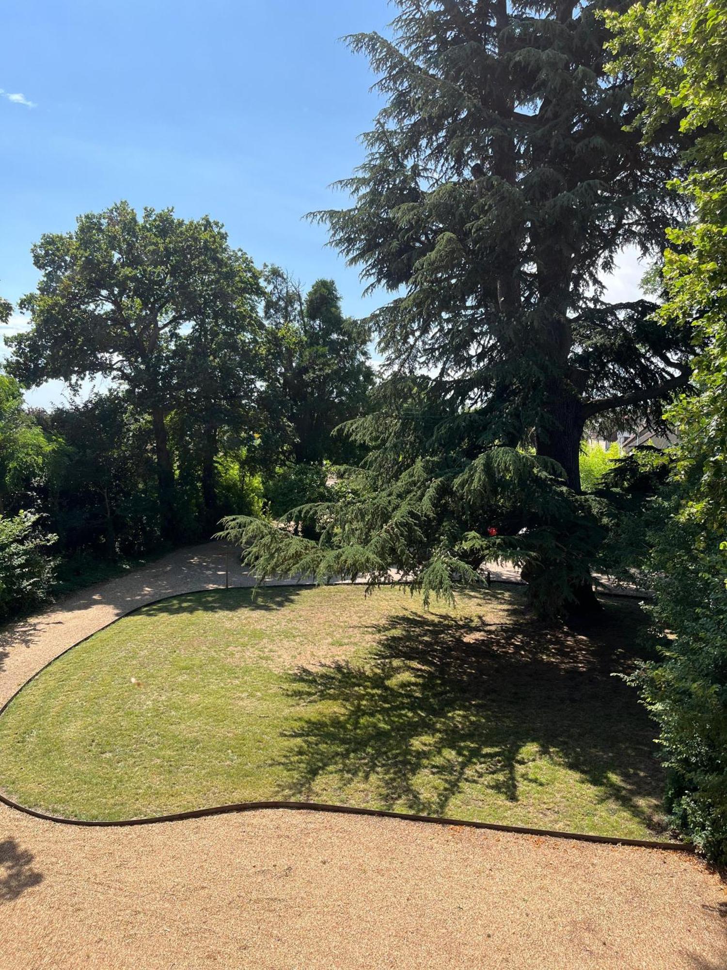 Le Clos Du Cedre Saint-Ouen  Εξωτερικό φωτογραφία